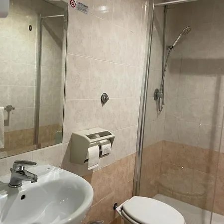 Max House 2 Pensionat Rom