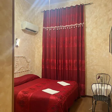 Max House 2 Vendégház *